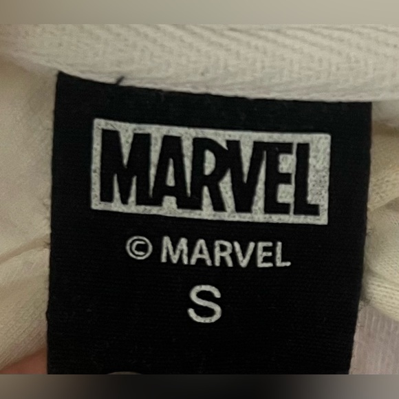Marvel Graphic Print red&white Logo hoodie drawstring pullover sweater Women’s S - Picture 4 of 10